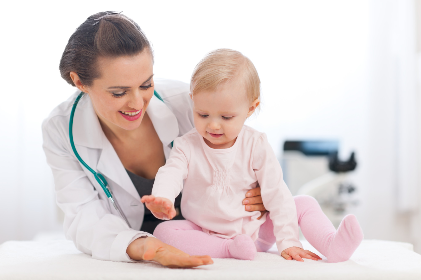 You are currently viewing Choosing the Best Pediatric Doctor and Care in Greater Noida